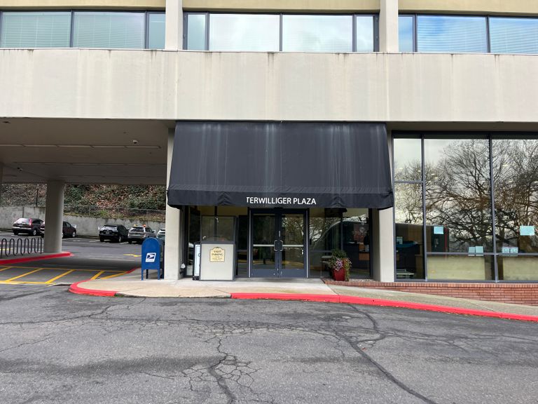 Terwilliger Terrace Assisted Living Facility, Portland, OR 3