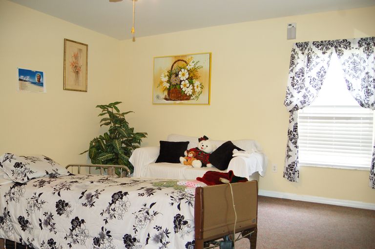 Hermitage Retirement Center Of Rockingham, Rockingham, NC 2