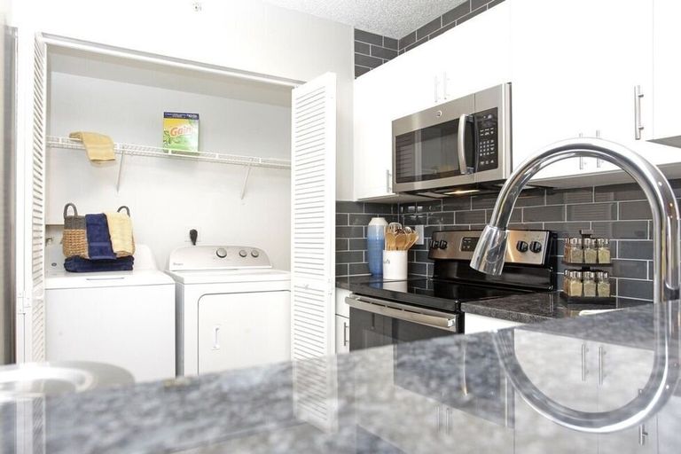 UpsideHoM Dania Beach, Dania Beach, FL 2