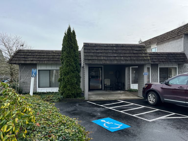 Regency Gresham Nursing & Rehab Center, Gresham, OR 1