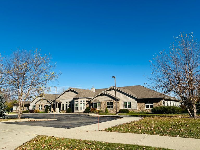 Vista Pointe Assisted Living, Menomonee Falls, WI 1