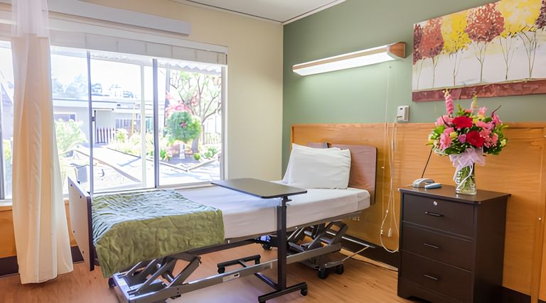 Rose Haven Nursing Center, Roseburg, OR 2