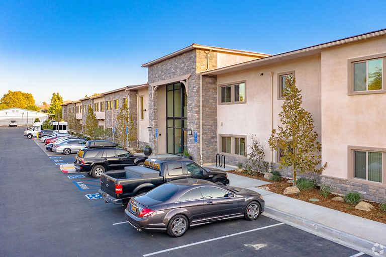 Vista At Simi Valley, Simi Valley, CA 1