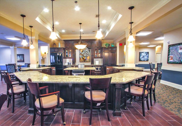 Benton House of Lenexa, Lenexa, KS 3