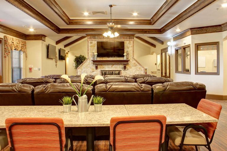 Avalon Memory Care - St. Louis, St. Louis, MO 3