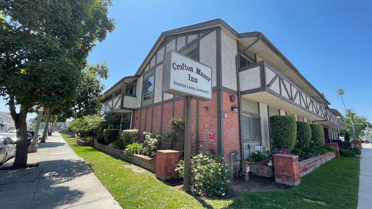 Crofton Manor Inn, Long Beach, CA 1