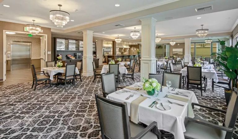Oakmont of Torrance, Torrance, CA 2