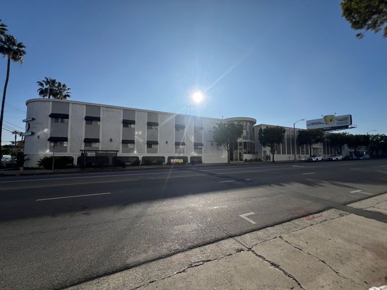 Country Villa Terrace Assisted Living Center, Los Angeles, CA 2
