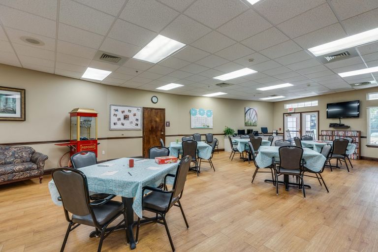 The Havens at Princeton, Princeton, WV 3