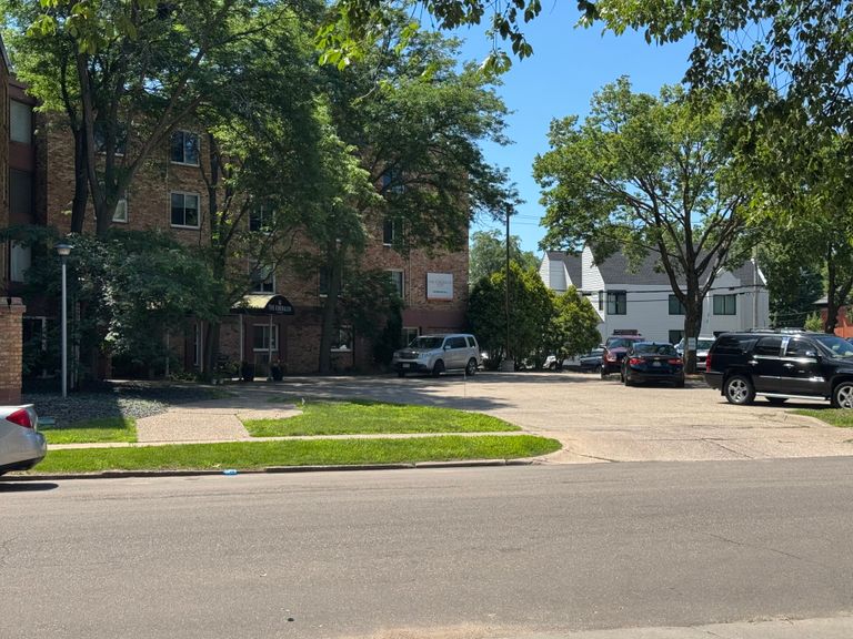 The Emeralds At St Paul, Saint Paul, MN 2