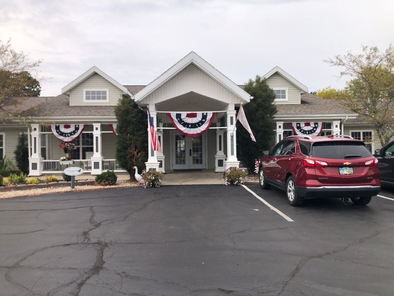 Wyngate Senior Living Community, Lima, OH 3