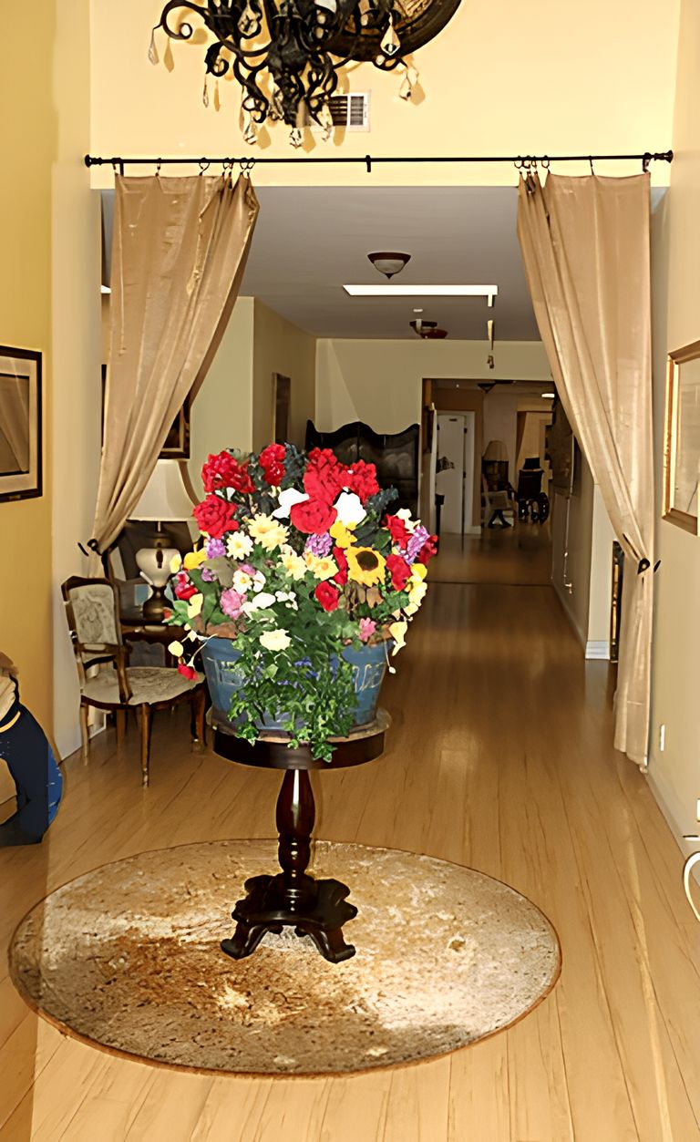 Royal Garden, Van Nuys, CA 2