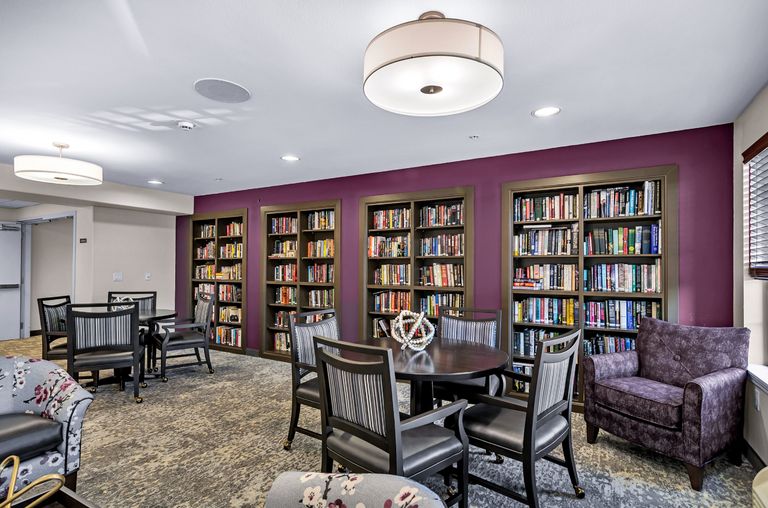 Colonial Gardens Gracious Retirement Living, Beverly, MA 3