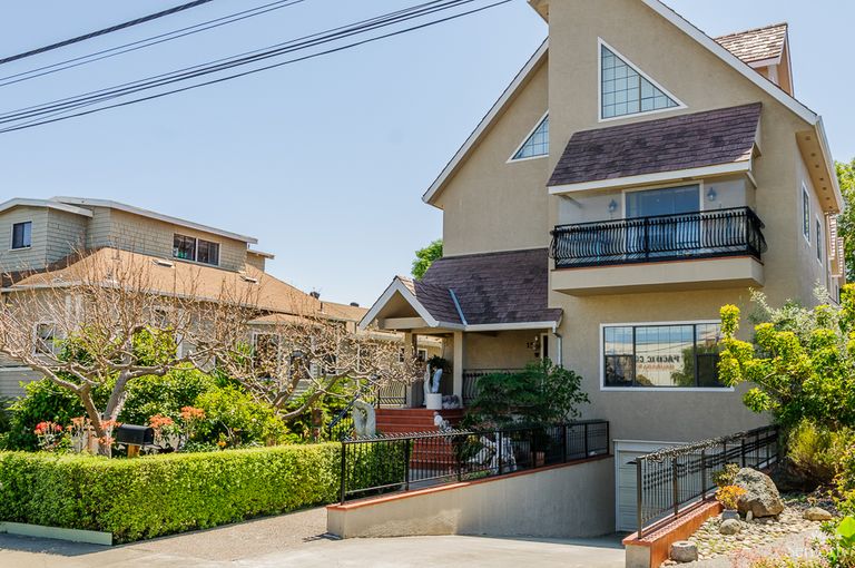 B&B Residential Facilities (15 W), San Mateo, CA 1