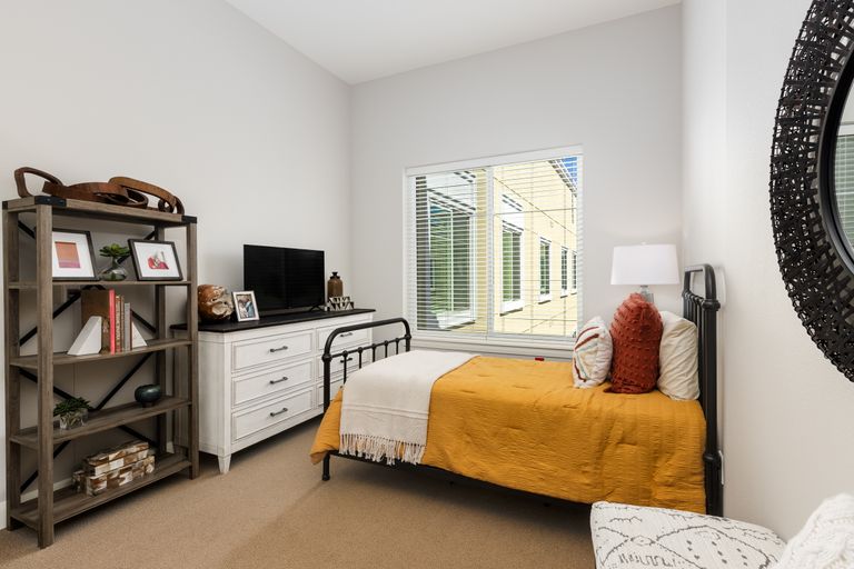 Oakmont Of Redwood City, Redwood City, CA 3