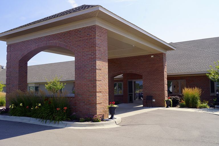 Linden Square Assisted Living, Saline, MI 1