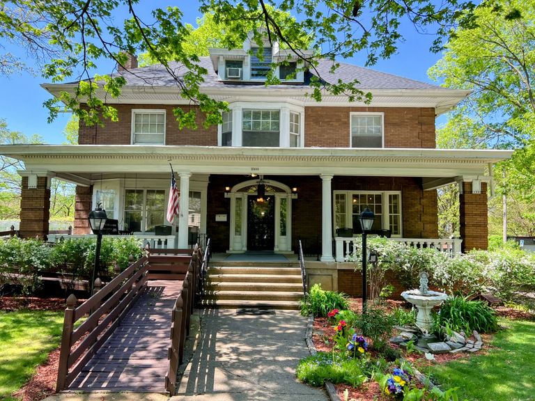 Simple Blessings Senior Living, Peoria, IL 1