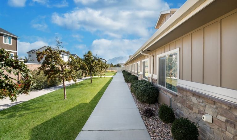 Pheasant Run Memory Care, South Jordan, UT 3