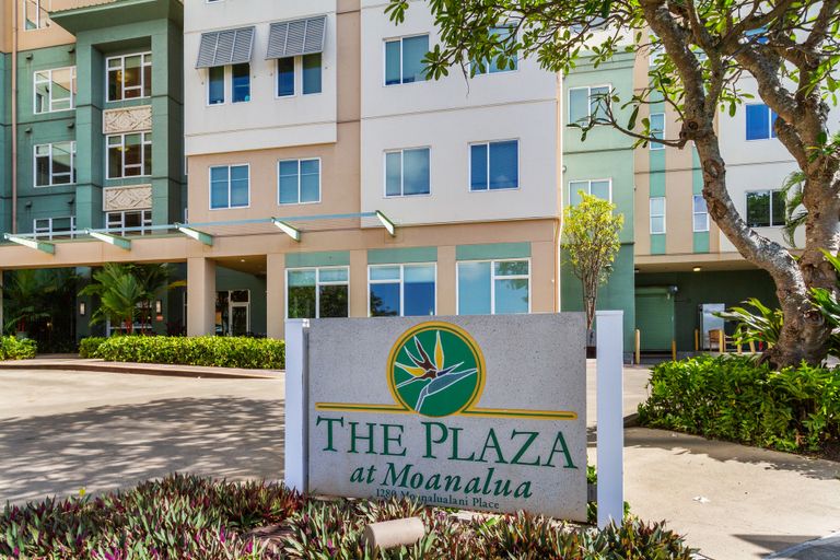 The Plaza At Moanalua, Honolulu, HI 2