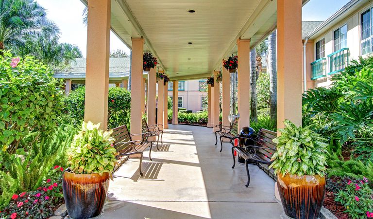 Charter Senior Living of Shiloh, Belleville, IL 3