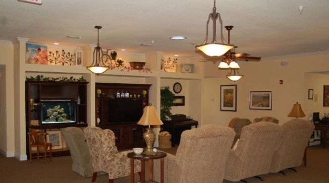 Bee Hive Homes Of Niceville, Niceville, FL 3