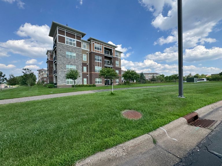 Silvercreek On Main, Maple Grove, MN 2