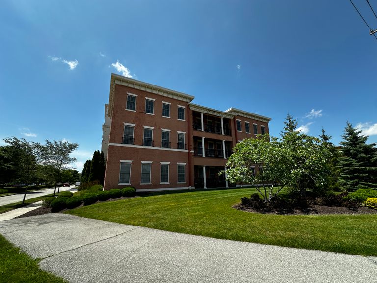 The Retreat at the Stratford, Carmel, IN 2