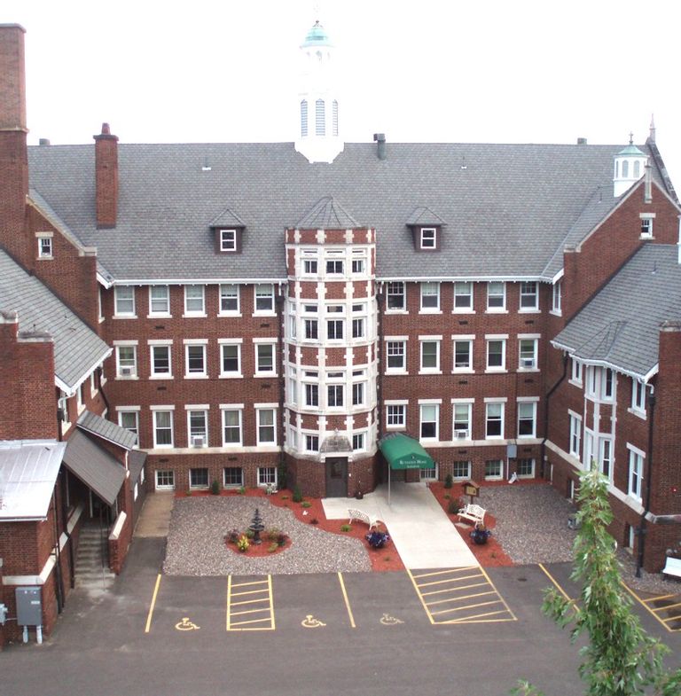 Dove Healthcare - Rutledge Home, Chippewa Falls, WI 3