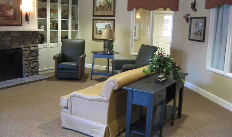 Pine Ridge Alzheimer’s Special Care Center, Spokane Valley, WA 2