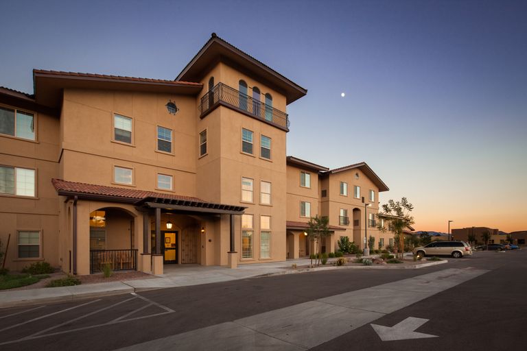 Avista Senior Living White Cliffs, Kingman, AZ 2