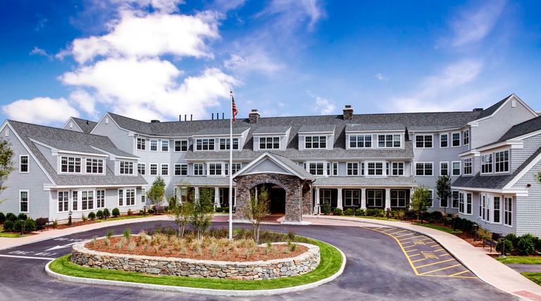 Atria Woodbriar Place, Falmouth, MA 1
