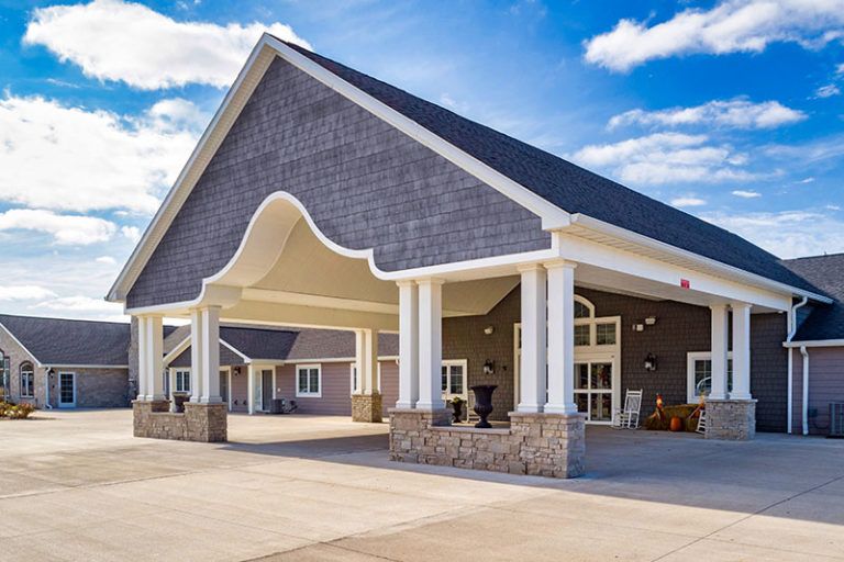 Villas of Holly Brook Towanda Barnes, Bloomington, IL 1