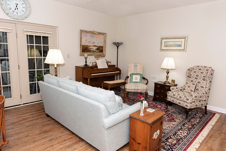 Magnolia Manor On The Coast, Richmond Hill, GA 3