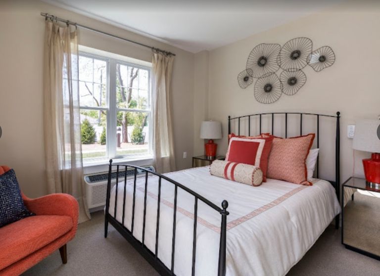 Orchard Estate of Woodbury, Woodbury, NY 3