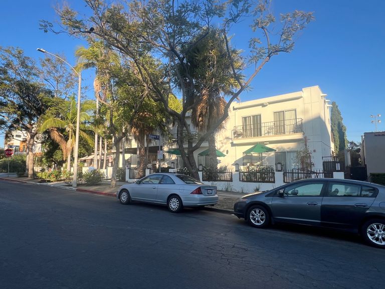 Melrose Gardens, Los Angeles, CA 2