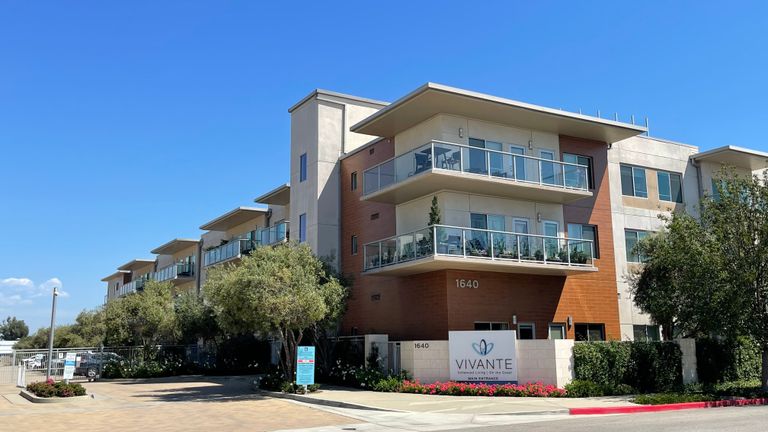 Vivante - Newport Mesa, Costa Mesa, CA 2