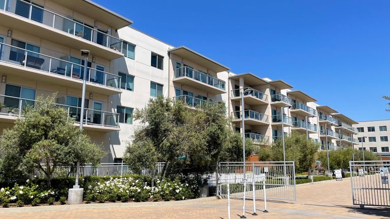 Vivante - Newport Mesa, Costa Mesa, CA 3