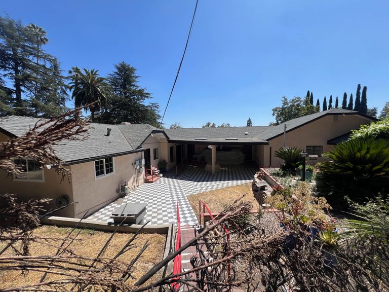 North Lake Villas, Altadena, CA 1