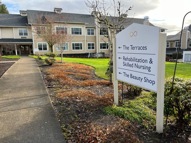 Terrace At Hillside Assisted Living, Mcminnville, OR 3