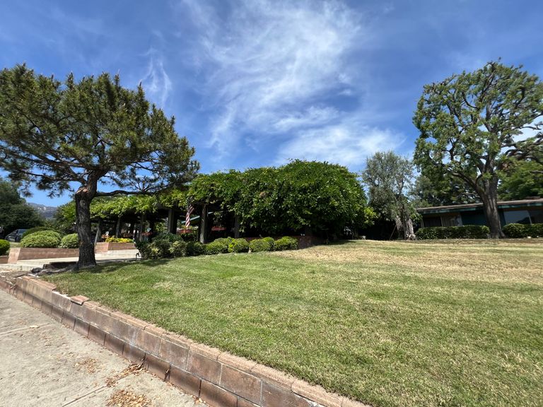 Oakpark Healthcare Center, Tujunga, CA 3