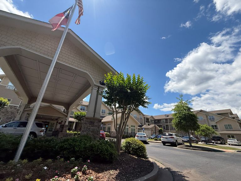 Sanford Estates Gracious Retirement Living, Roswell, GA 2