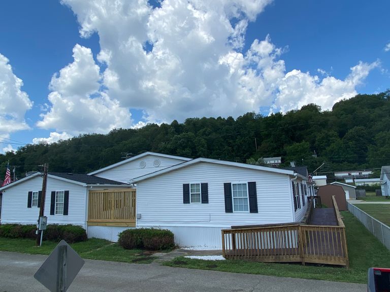 Silvafox Personal Care Home, Elco, PA 3