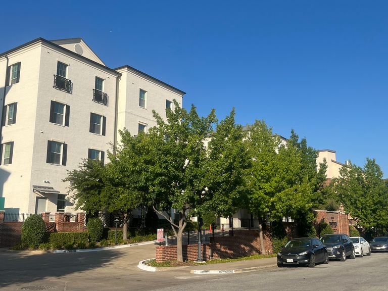 The Tradition - Lovers Lane Independent Living, Dallas, TX 3