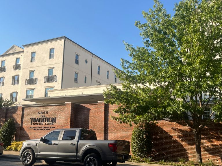 The Tradition - Lovers Lane Independent Living, Dallas, TX 2