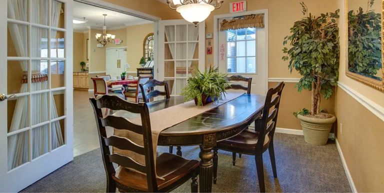 The Arbors At West Ridge Place , Sikeston, MO 3
