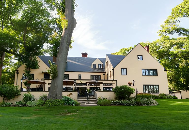 Christian Fellowship House, Syosset, NY 3