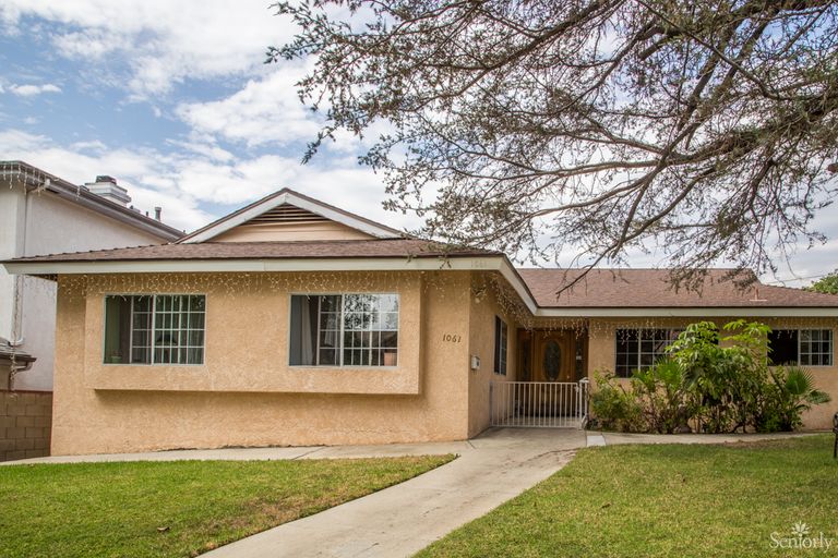 Chateau Magnolia, Burbank, CA 2