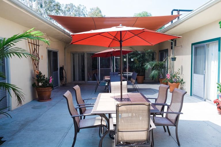 Alameda Care Center, Burbank, CA 3