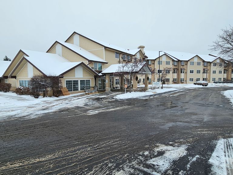 St Paul Villa, Kaukauna, WI 3