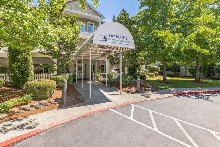 Bay Pointe by Cogir, Bremerton, WA 3